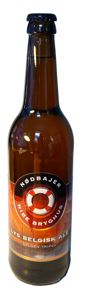 Nødbajer er en lys ale med en vinøs smag. Dens perfekte balance mellem malt og humlesmag suppleres med aromaer fra de tilsatte krydderier. Alkoholprocent 7,5% 50 CL.